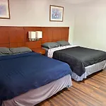 Advance Inn